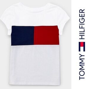 TOMMY HILFIGER Girl’s Short-Sleeve Pieced Flag Round Neck Tee - Medium (8/10)